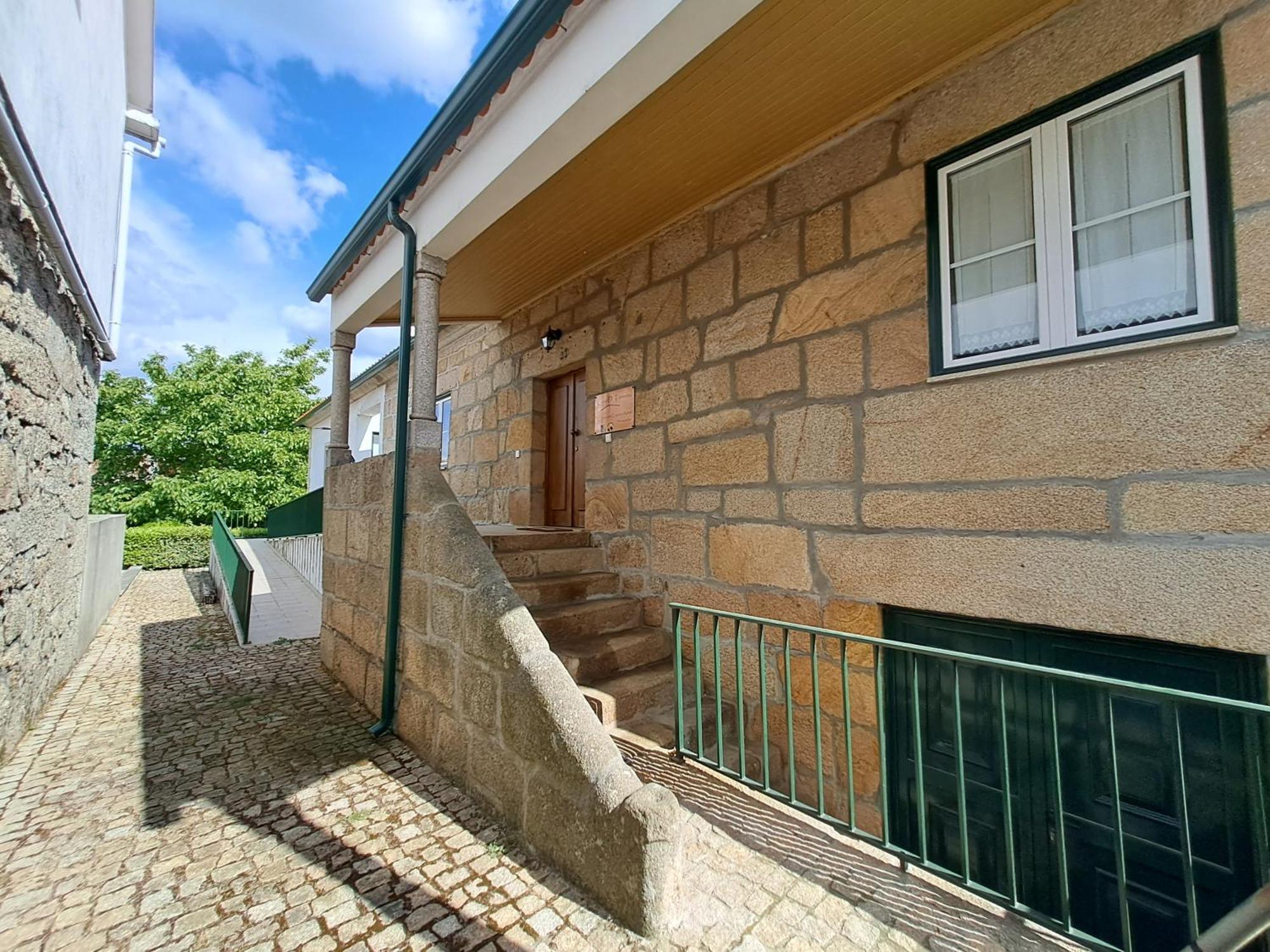 Casa D Toninha - Casas De Campo - Turismo Espaco Rural - Al Sernancelhe Eksteriør bilde